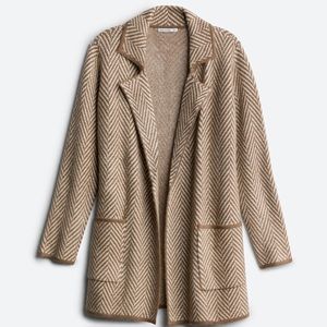 Pink Clover Coat-Cardigan in Herringbone